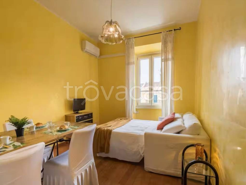 appartamento in vendita a Roma in zona Esquilino