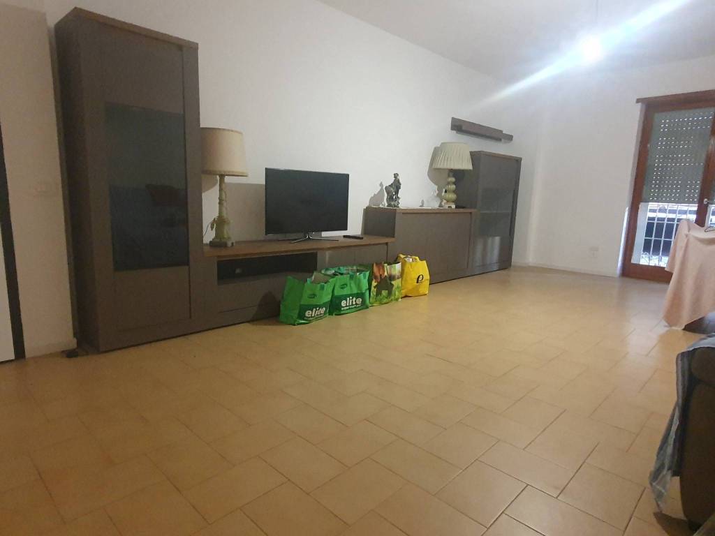 appartamento in vendita a Roma in zona Appio Latino