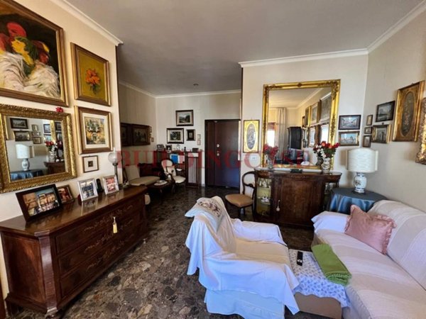 appartamento in vendita a Roma in zona Ardeatino