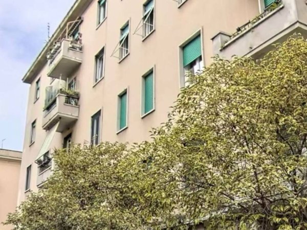 appartamento in vendita a Roma in zona Appio Latino