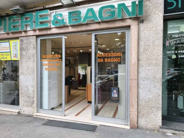 negozio in vendita a Roma in zona Gianicolense