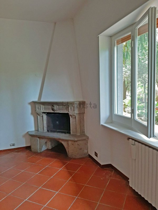 appartamento in vendita a Roma in zona Isola Farnese