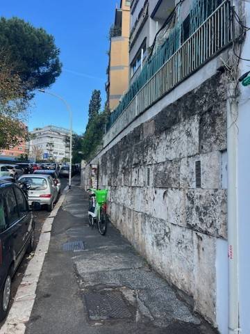 appartamento in vendita a Roma in zona Tor di Quinto