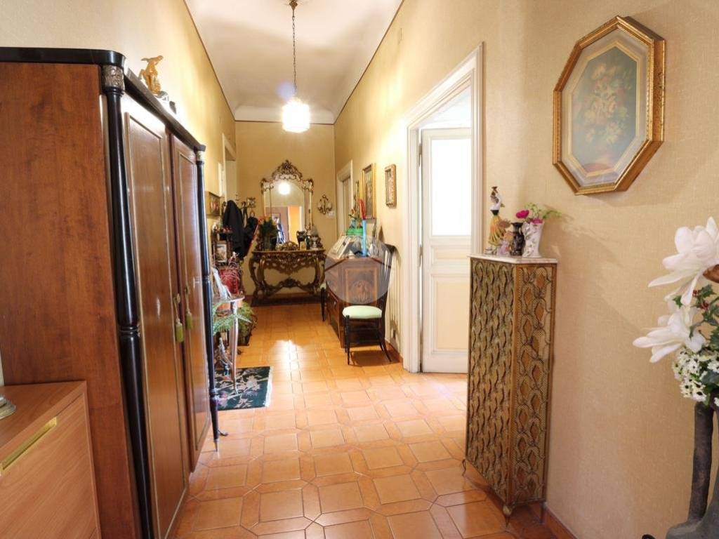 appartamento in vendita a Roma in zona Esquilino