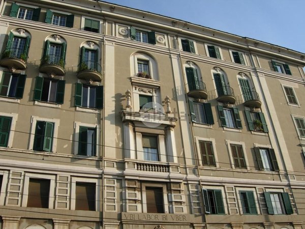 appartamento in vendita a Roma in zona Esquilino