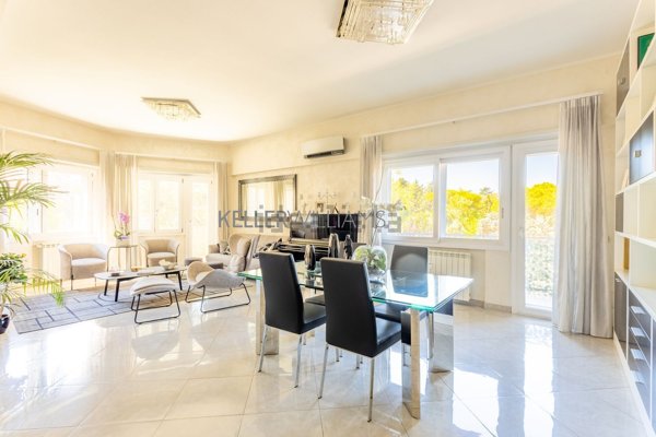 appartamento in vendita a Roma in zona Giuliano Dalmata