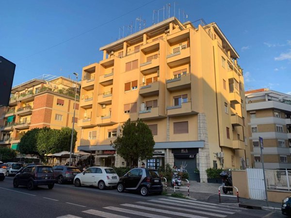 appartamento in vendita a Roma in zona Della Vittoria