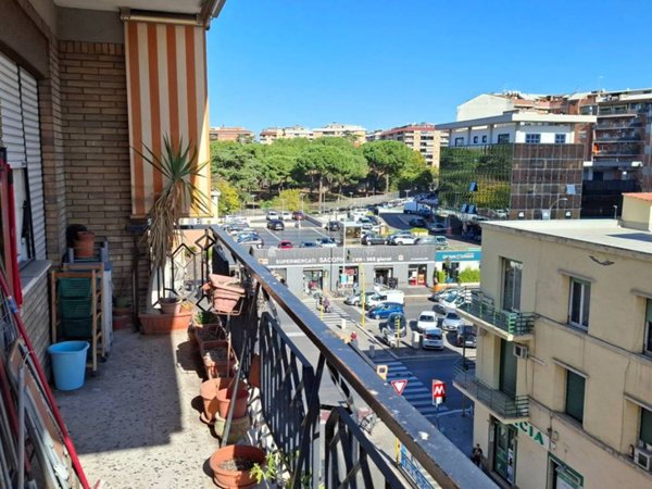 appartamento in vendita a Roma in zona Cinecittà