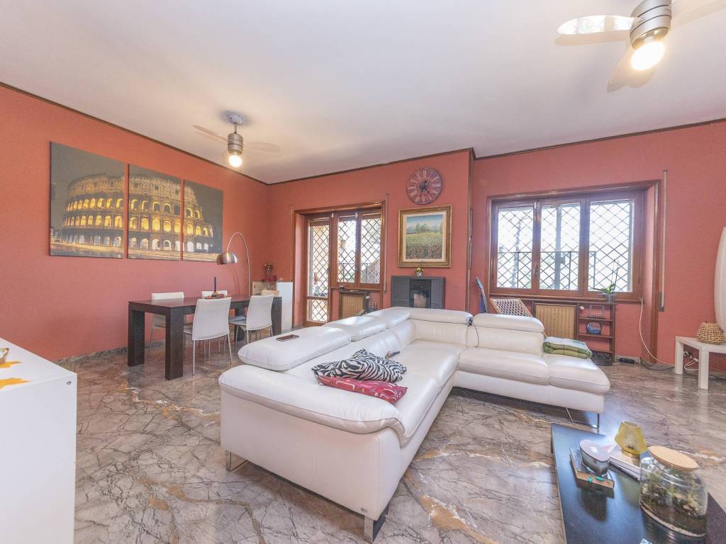 appartamento in vendita a Roma in zona Aurelio