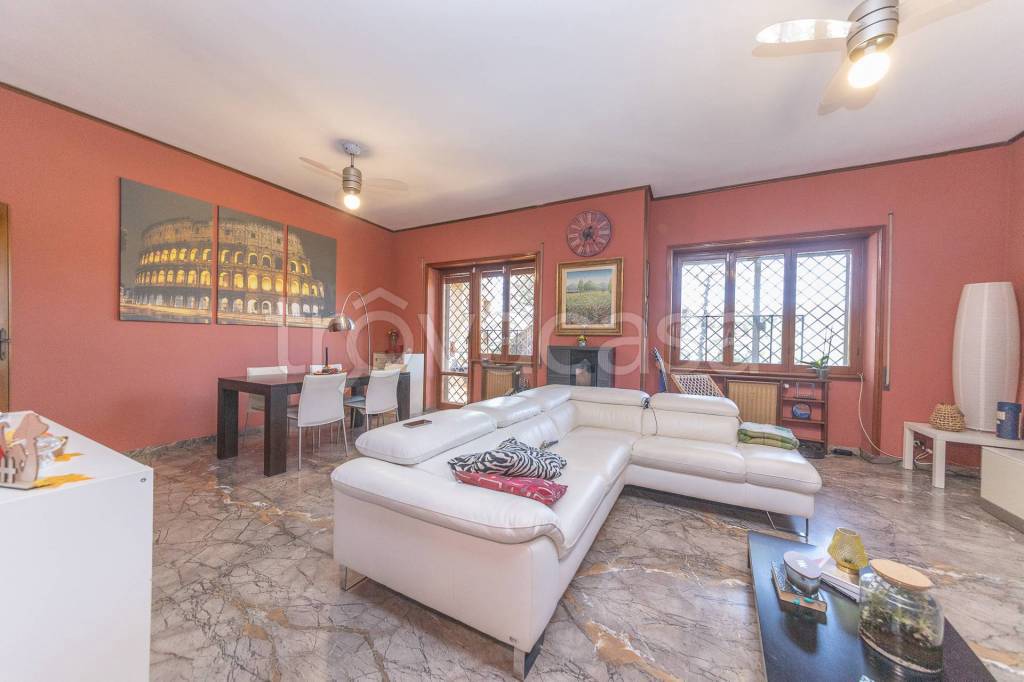 appartamento in vendita a Roma in zona Aurelio