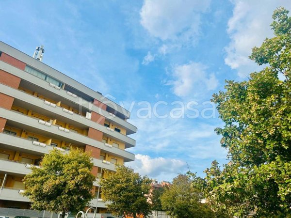 appartamento in vendita a Roma in zona Romanina