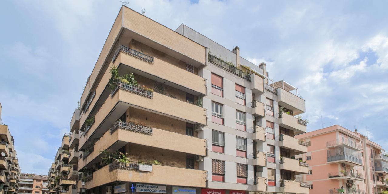 appartamento in vendita a Roma in zona Monte Sacro/Talenti