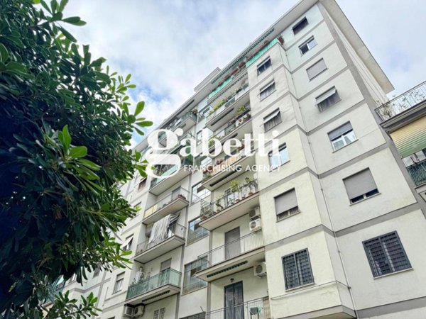 appartamento in vendita a Roma in zona Prenestino-Labicano