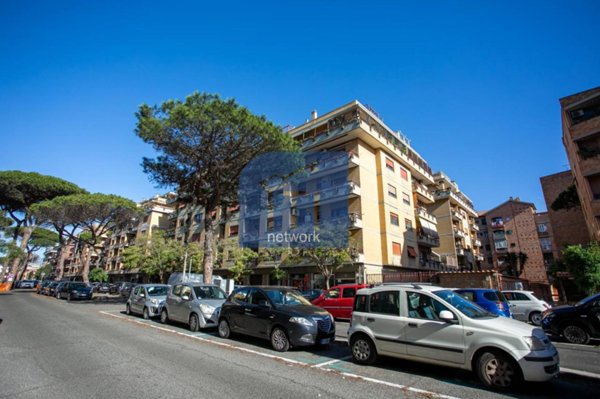 appartamento in vendita a Roma in zona Ostia
