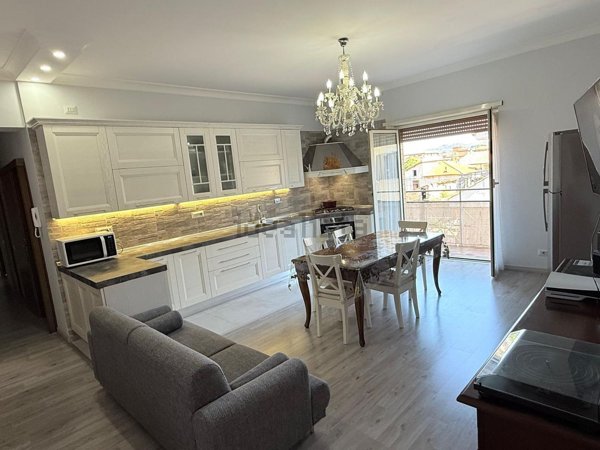 appartamento in vendita a Roma in zona Borghesiana