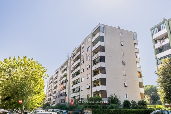 appartamento in vendita a Roma in zona Collatino
