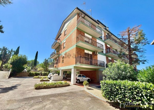appartamento in vendita a Roma in zona Torre Maura