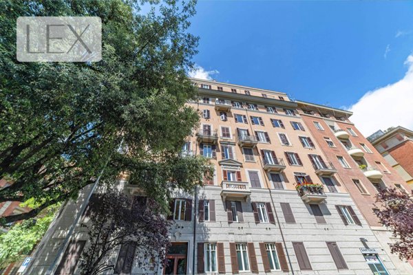 appartamento in vendita a Roma in zona Della Vittoria