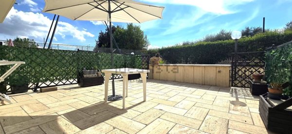 appartamento in vendita a Roma in zona Tor Vergata/Torrenova