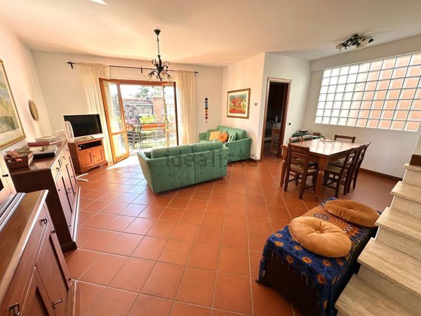 appartamento in vendita a Roma in zona Prima Porta