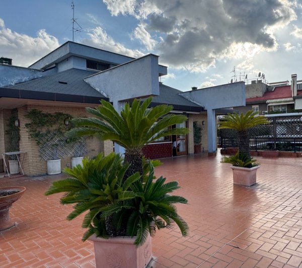 casa indipendente in vendita a Roma