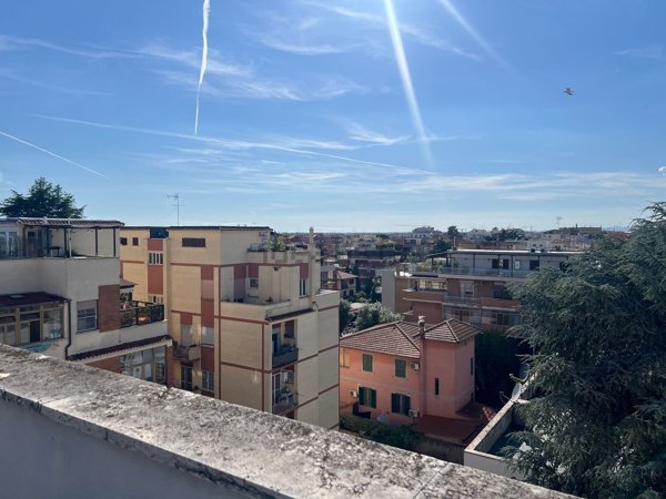 appartamento in vendita a Roma in zona Torrevecchia