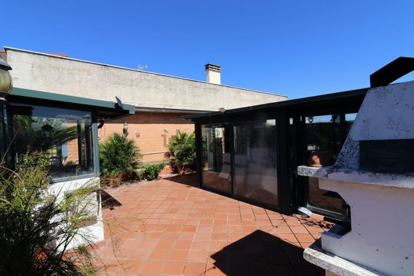 appartamento in vendita a Roma in zona Torre Maura