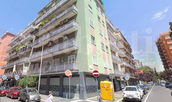 locale commerciale in vendita a Roma in zona Trieste