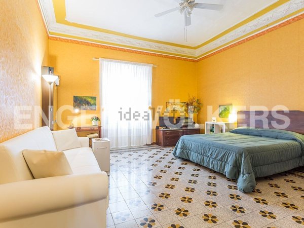 appartamento in vendita a Roma in zona Esquilino