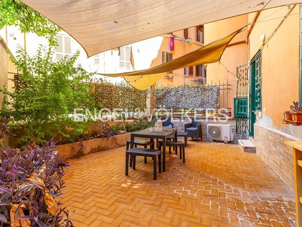 appartamento in vendita a Roma in zona Dragona/Bagnoletto