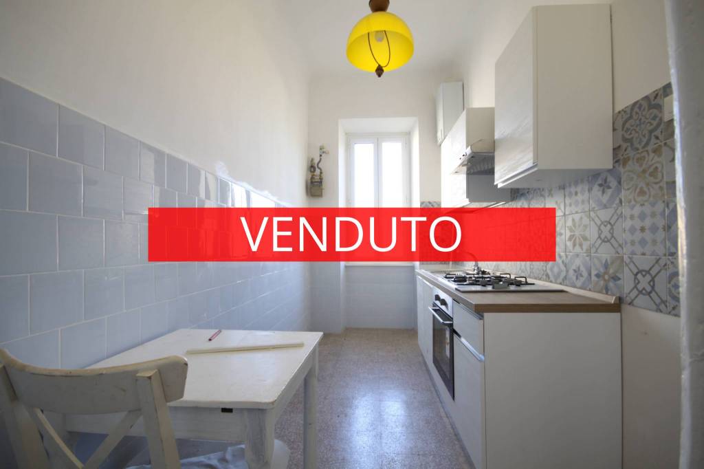 appartamento in vendita a Roma in zona Prenestino-Labicano