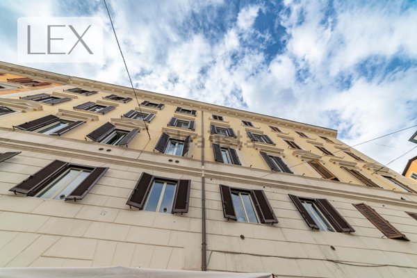 appartamento in vendita a Roma in zona Rione Prati