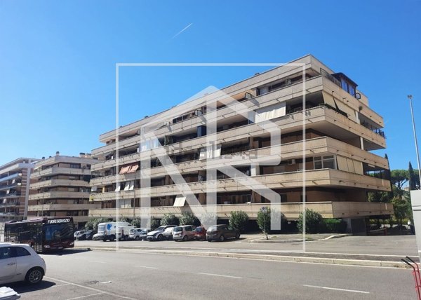 appartamento in vendita a Roma in zona Ponte di Nona