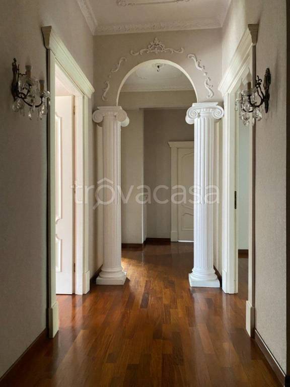 appartamento in vendita a Roma in zona Prenestino-Centocelle