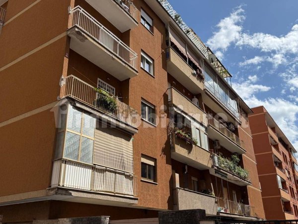 appartamento in vendita a Roma in zona Collatino