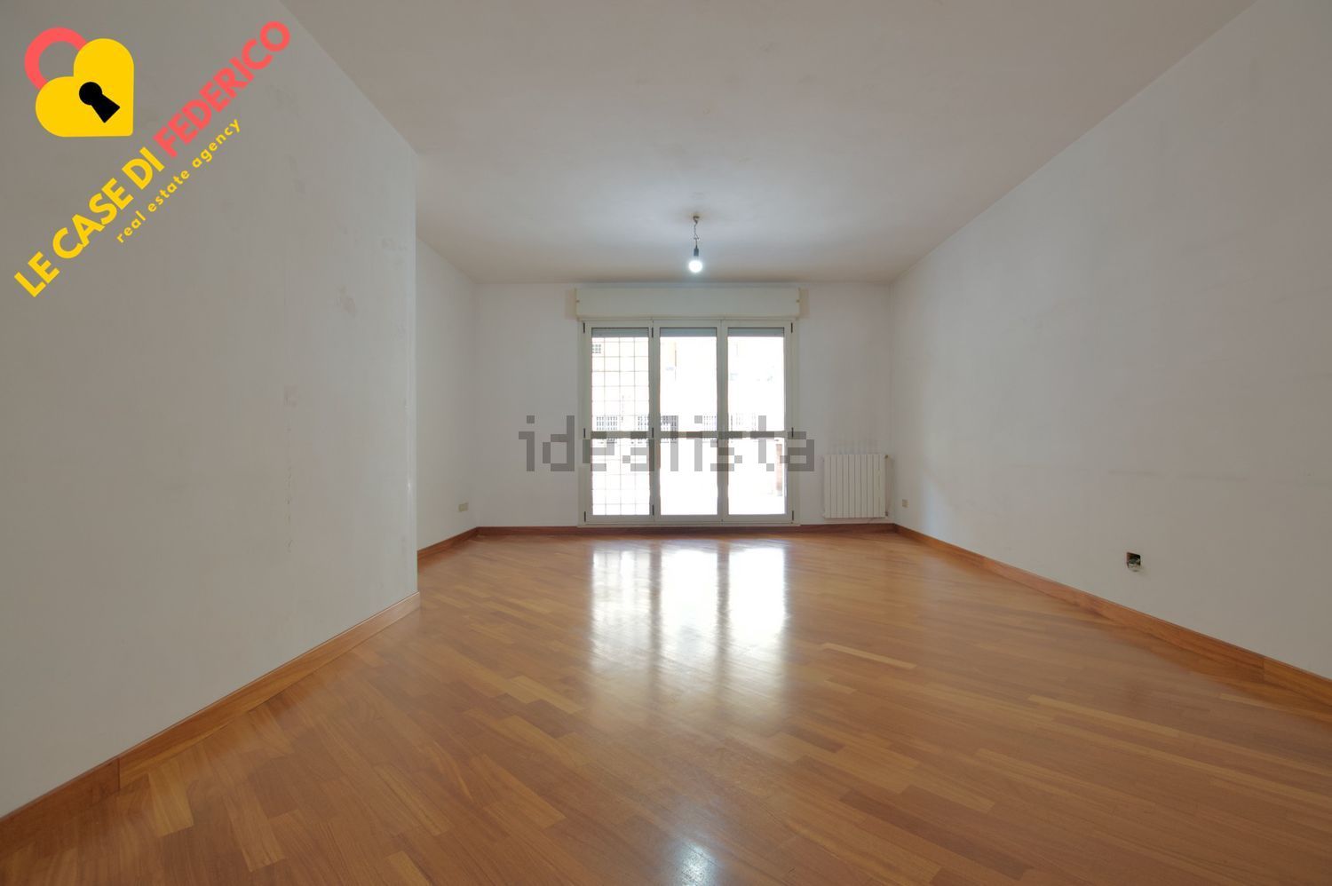 appartamento in vendita a Roma in zona Ardeatino