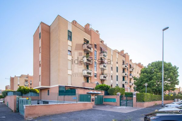 appartamento in vendita a Roma in zona Cinquina