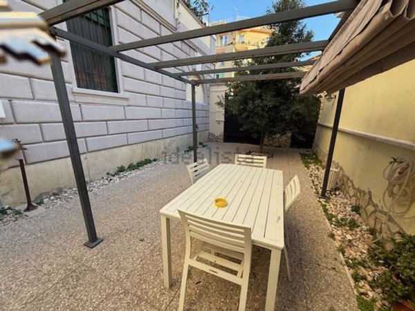 appartamento in vendita a Roma in zona Ostia