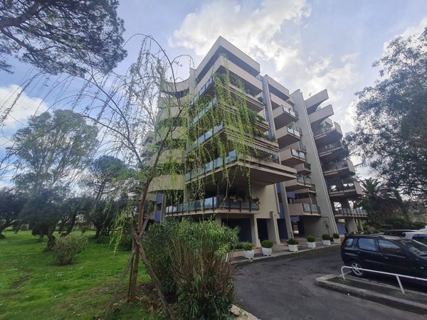 appartamento in vendita a Roma in zona Giuliano Dalmata