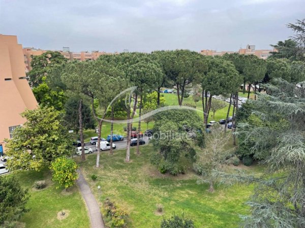 appartamento in vendita a Roma in zona Giuliano Dalmata