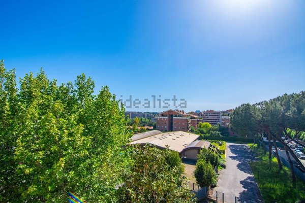appartamento in vendita a Roma in zona Ardeatino