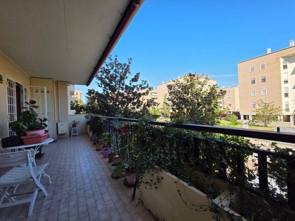 appartamento in vendita a Roma in zona Ponte di Nona