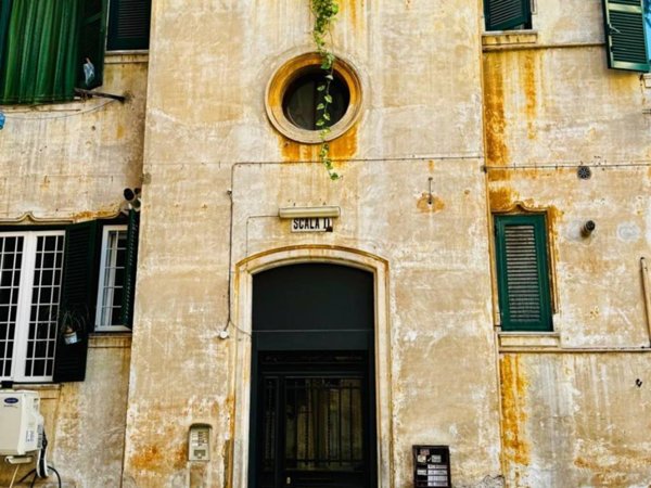 appartamento in vendita a Roma in zona Testaccio