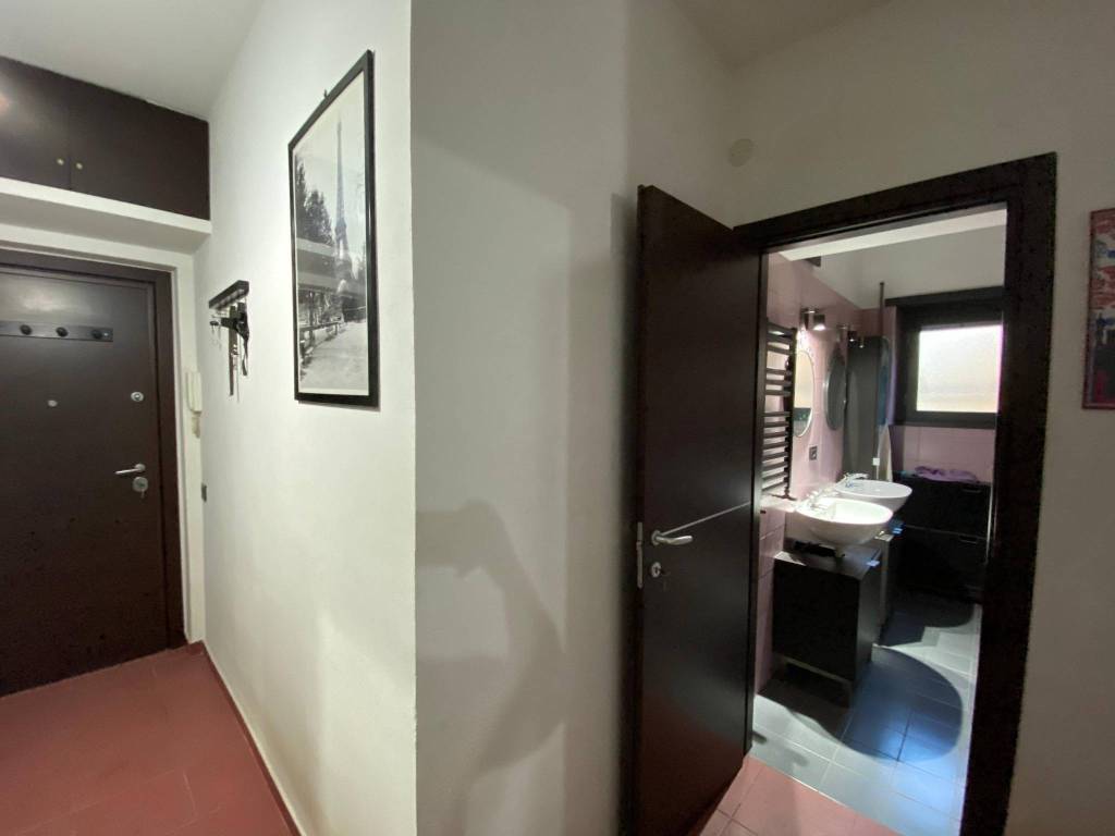 appartamento in vendita a Roma in zona Cinecittà