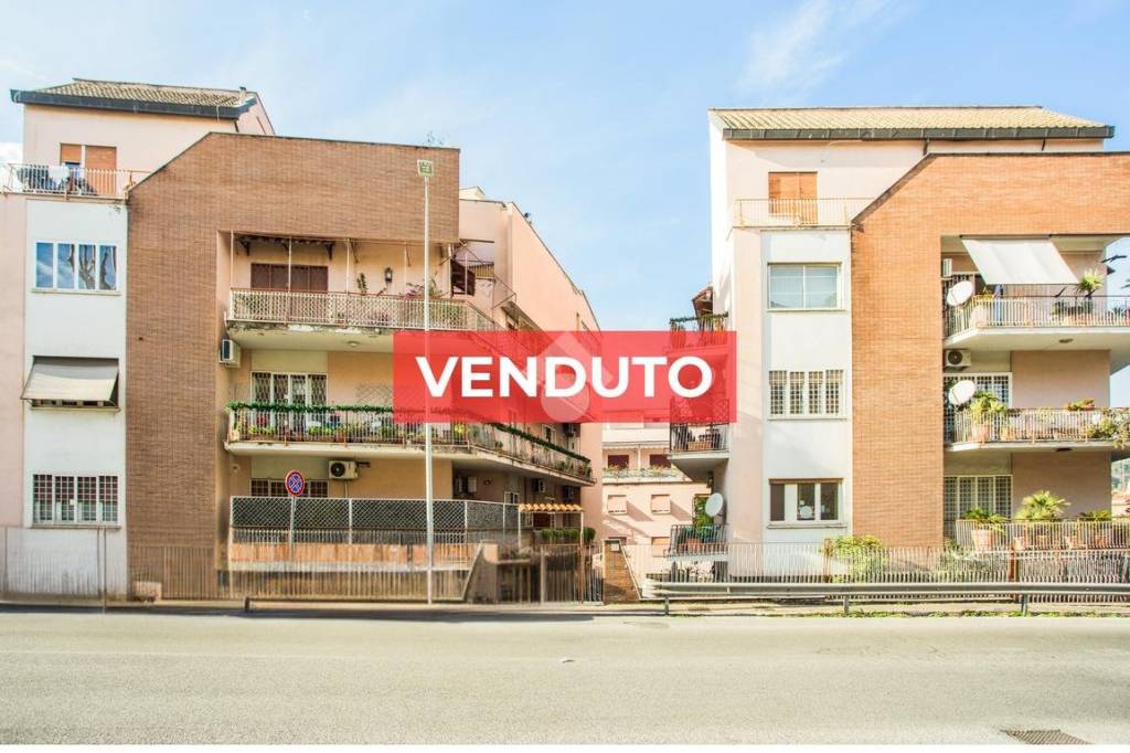 appartamento in vendita a Roma