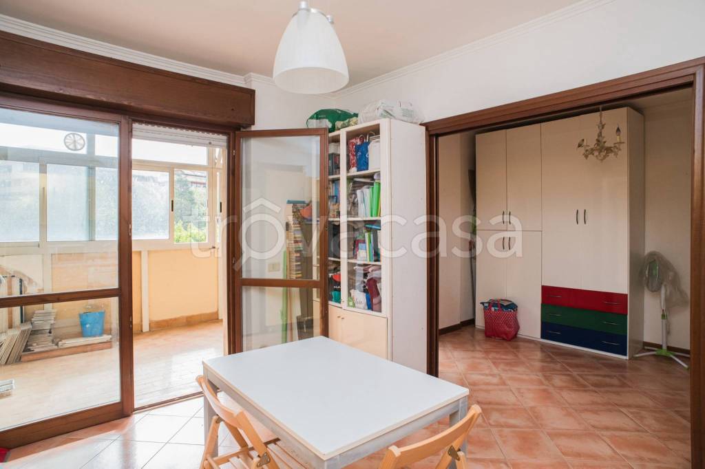appartamento in vendita a Roma in zona EUR