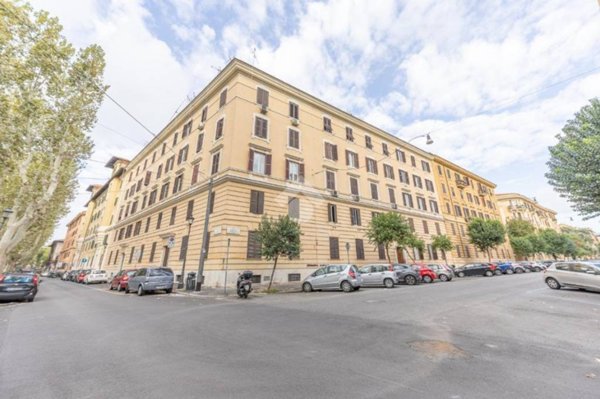 appartamento in vendita a Roma in zona Della Vittoria