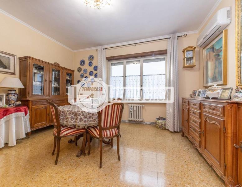 appartamento in vendita a Roma in zona Cinecittà