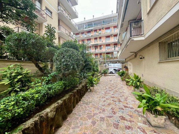 appartamento in vendita a Roma in zona Tuscolano