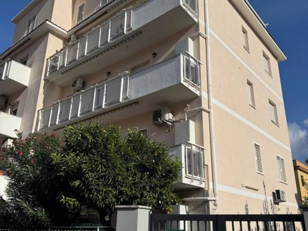 appartamento in vendita a Roma in zona Primavalle